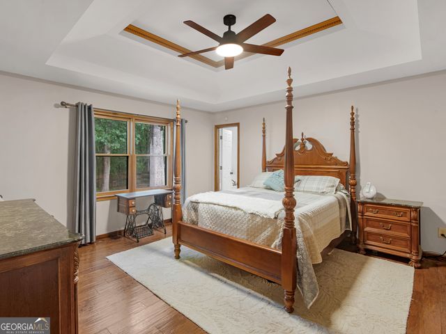 330 Lake Ridge Court, Mcdonough, GA 30253