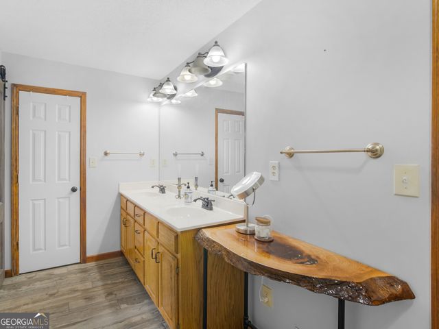 330 Lake Ridge Court, Mcdonough, GA 30253
