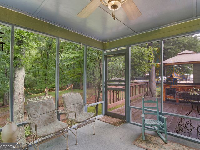 330 Lake Ridge Court, Mcdonough, GA 30253