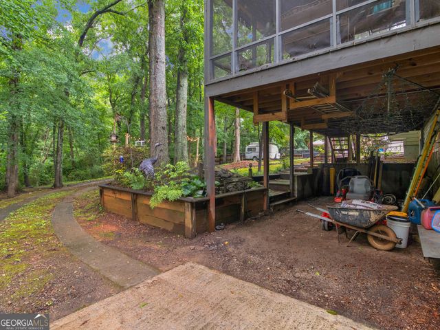 330 Lake Ridge Court, Mcdonough, GA 30253