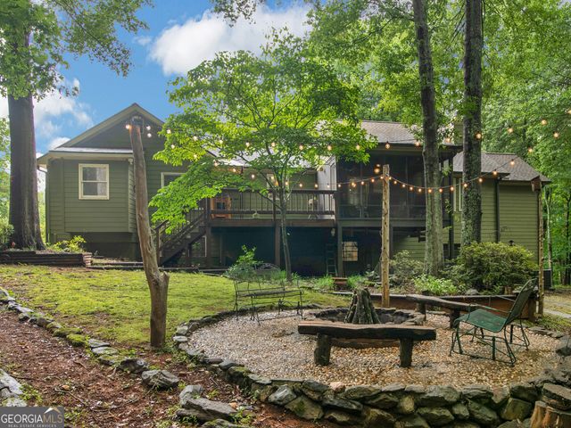 330 Lake Ridge Court, Mcdonough, GA 30253