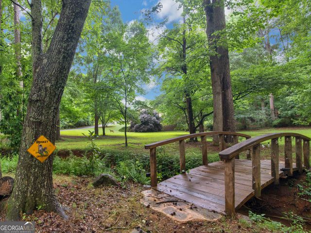 330 Lake Ridge Court, Mcdonough, GA 30253