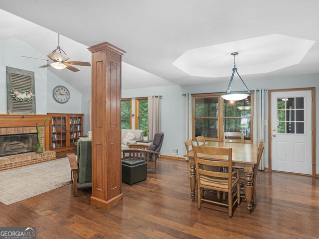 330 Lake Ridge Court, Mcdonough, GA 30253