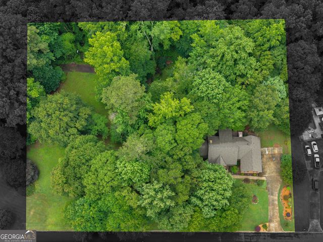 330 Lake Ridge Court, Mcdonough, GA 30253