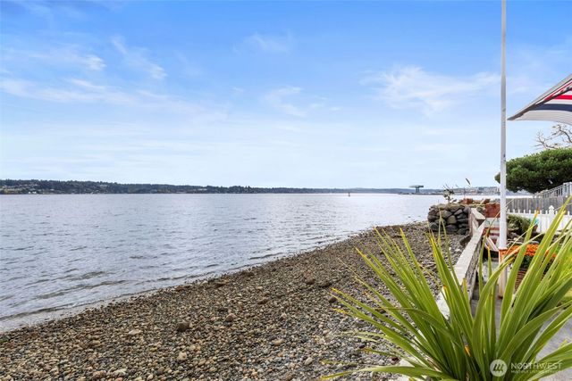 609 Shore Drive, Bremerton, WA 98310