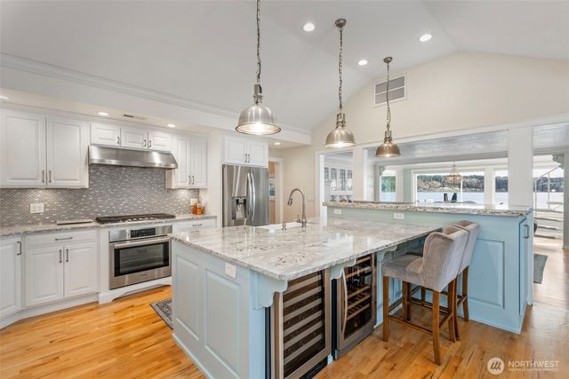 609 Shore Drive, Bremerton, WA 98310