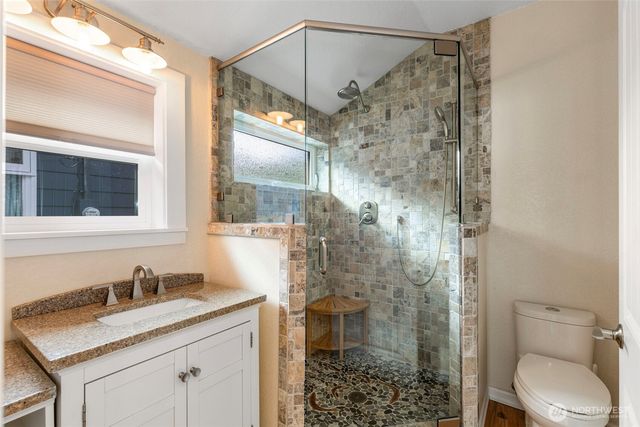 609 Shore Drive, Bremerton, WA 98310