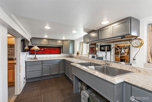 609 Shore Drive, Bremerton, WA 98310