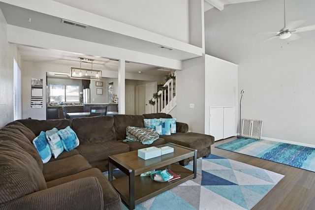 1122 Morning Dew Pl, Stockton, CA 95210