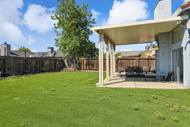 1122 Morning Dew Pl, Stockton, CA 95210