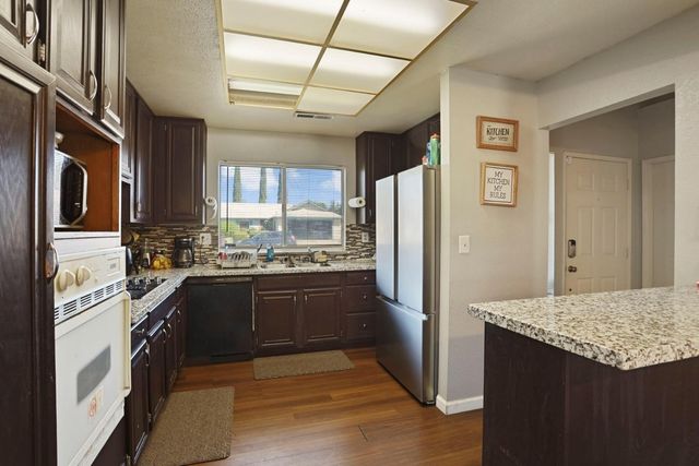 1122 Morning Dew Pl, Stockton, CA 95210