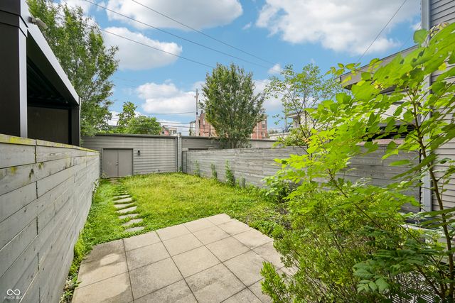 1528 Central Avenue, Indianapolis, IN 46202