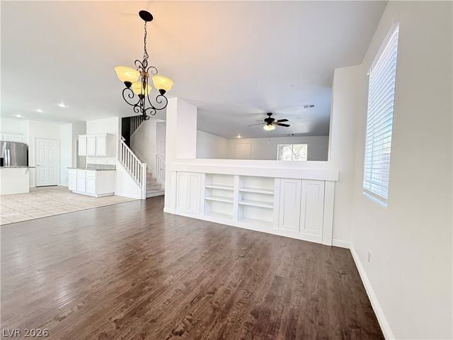 3799 Honey Ridge Court, Las Vegas, NV 89135