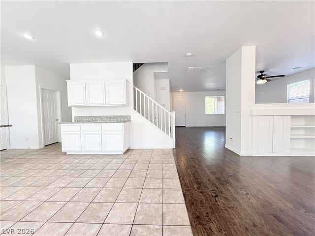 3799 Honey Ridge Court, Las Vegas, NV 89135