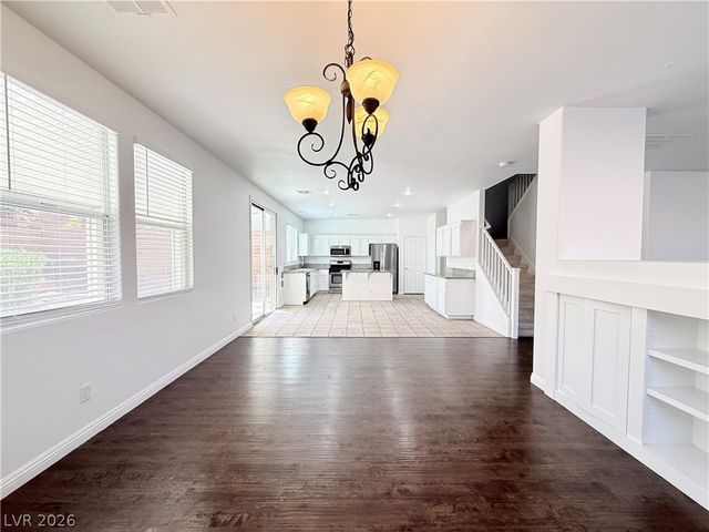 3799 Honey Ridge Court, Las Vegas, NV 89135