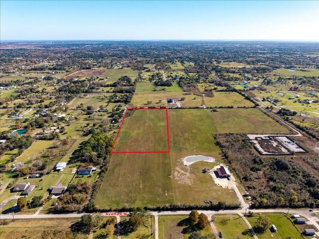 6730 Avenue T, Santa Fe, TX 77510