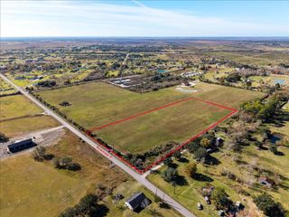 6730 Avenue T, Santa Fe, TX 77510