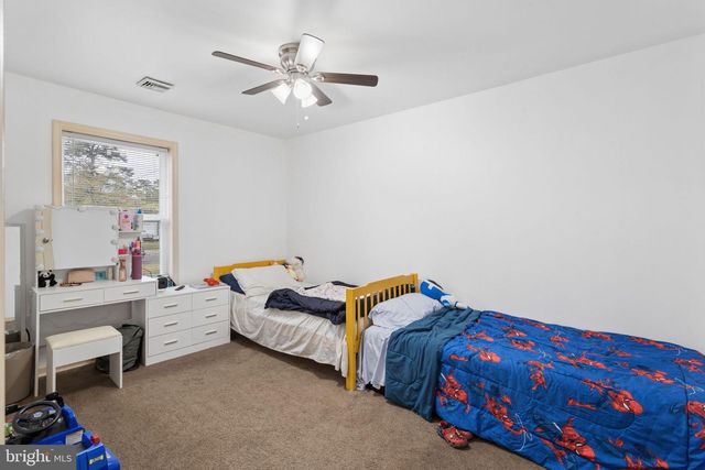 233 CHEROKEE DR, Browns Mills, NJ 08015