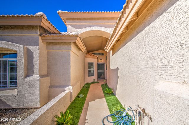 14672 W WHITTON Avenue, Goodyear, AZ 85395