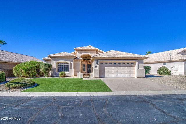 14672 W WHITTON Avenue, Goodyear, AZ 85395