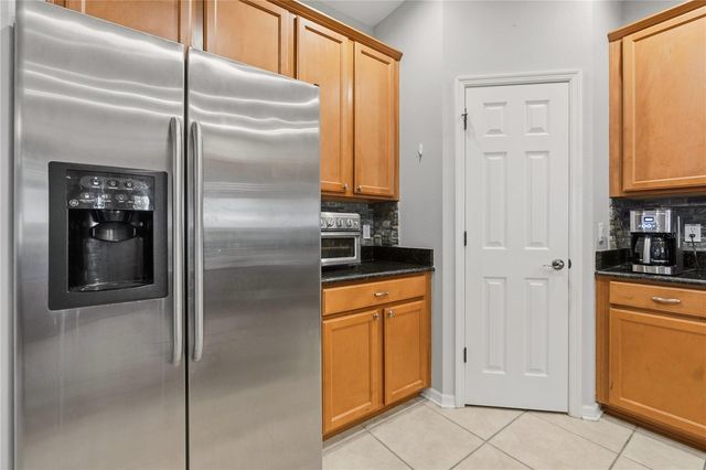 718 BAREFOOT BAY LOOP, Groveland, FL 34736