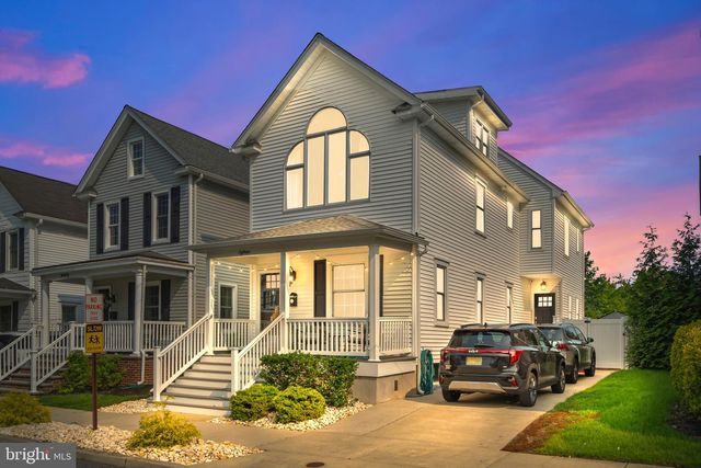 18 WILKINS AVE, Haddonfield, NJ 08033
