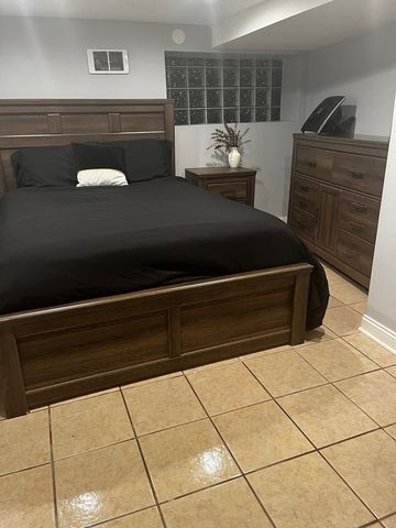 447 W 81st Street G, Chicago, IL 60620