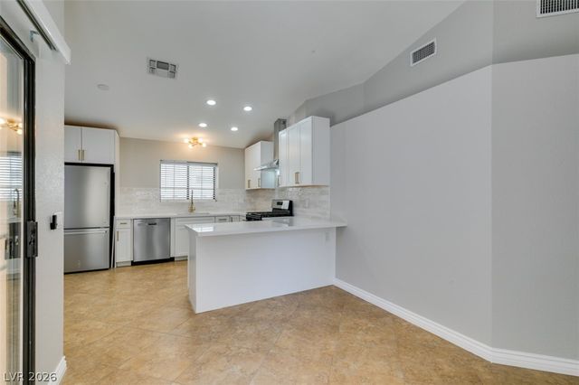 7053 Abbeyville Drive, Las Vegas, NV 89119