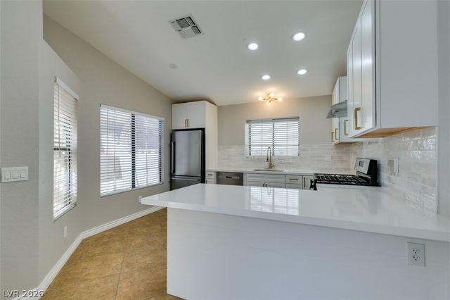 7053 Abbeyville Drive, Las Vegas, NV 89119