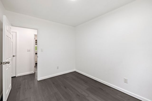 376 Hermitage Dr, Springfield, MA 01129