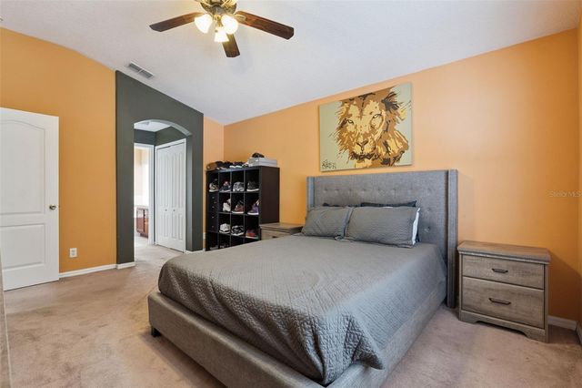 2019 GOLDEN IVY WAY, Apopka, FL 32703