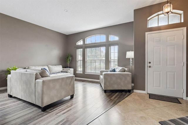 2019 GOLDEN IVY WAY, Apopka, FL 32703