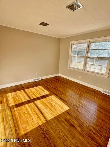 3530 S Pitt Street, Farmville, NC 27828