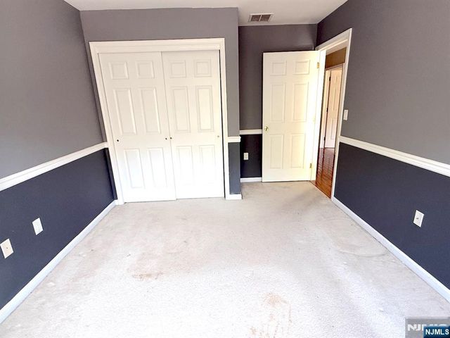 5 Magnolia Lane 54, Cedar Grove, NJ 07009