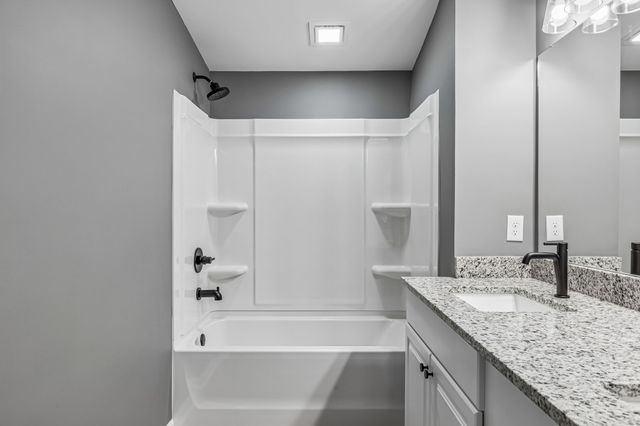 1985 Mosley Ferry Rd, Chapmansboro, TN 37035