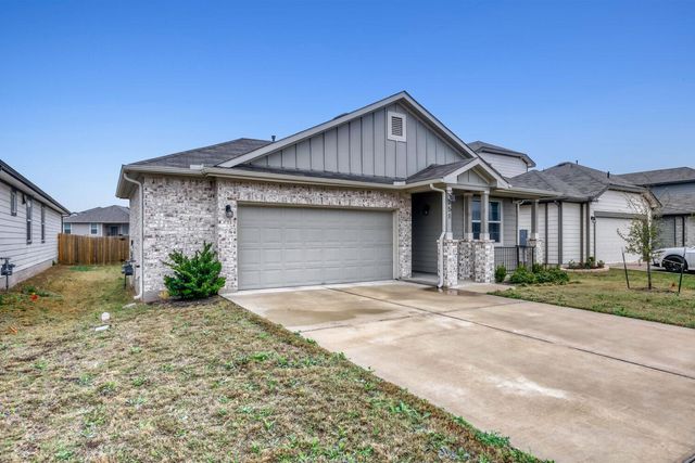 351 Town Lake BND, Kyle, TX 78640