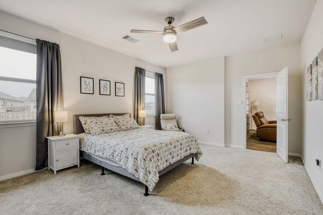 351 Town Lake BND, Kyle, TX 78640