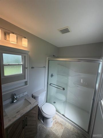 203 Dartmouth Drive, O'fallon, IL 62269