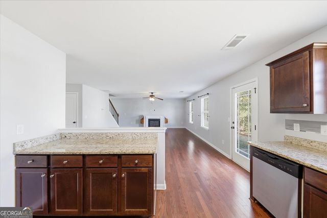 124 Pristine Drive, Locust Grove, GA 30248