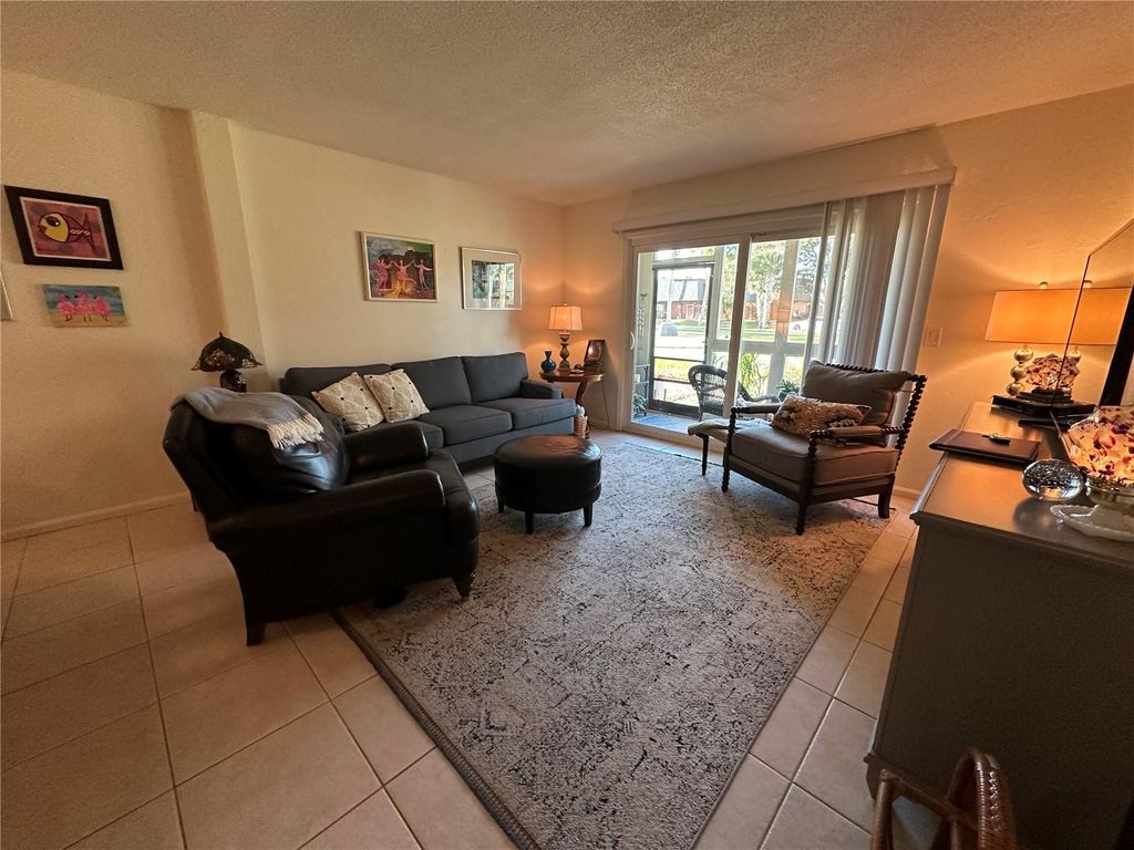 Image 3 of property listing at 3800 SAXON DRIVE B13, New Smyrna Beach, FL 32169