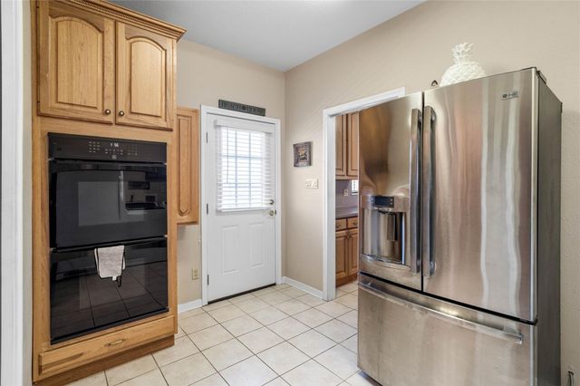 2071 County Road 291, Bay City, TX 77414