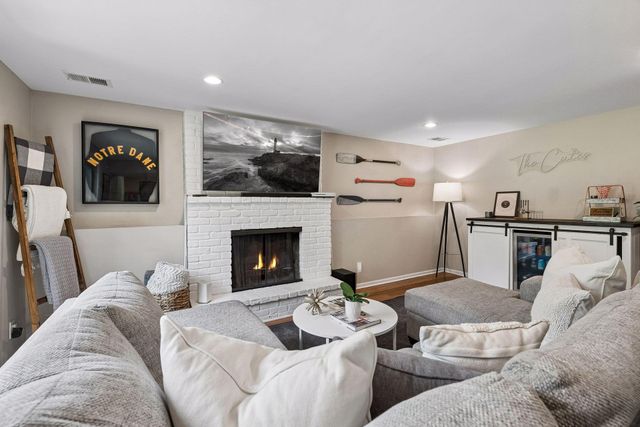 6328 Limerick Lane, Edina, MN 55439