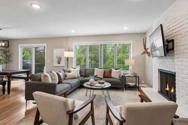 6328 Limerick Lane, Edina, MN 55439