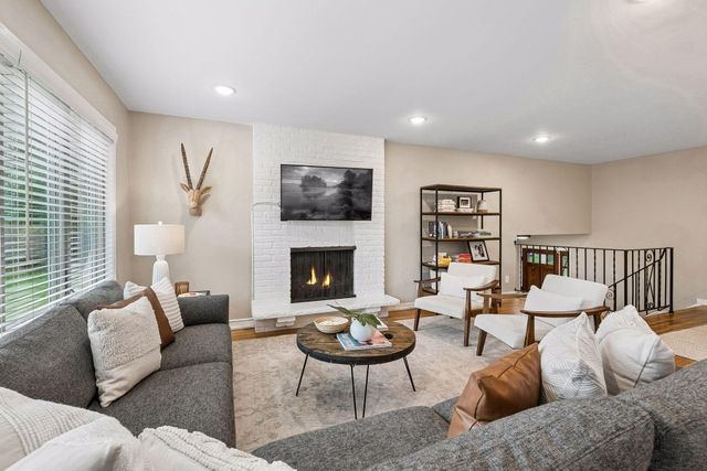 6328 Limerick Lane, Edina, MN 55439