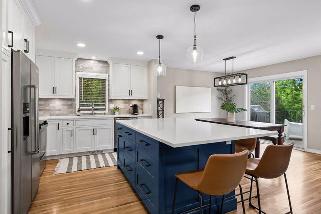 6328 Limerick Lane, Edina, MN 55439
