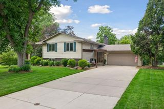6328 Limerick Lane, Edina, MN 55439