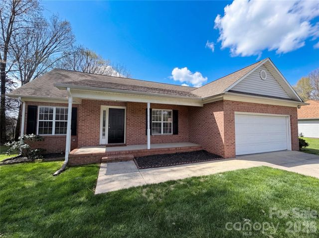 600 Emerson Drive, Mooresville, NC 28115