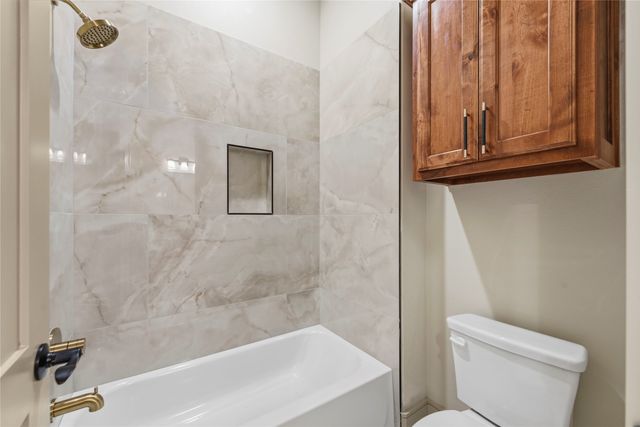 650 Alondrita Street, Celeste, TX 75423