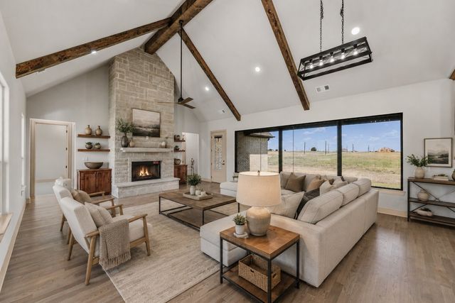 650 Alondrita Street, Celeste, TX 75423