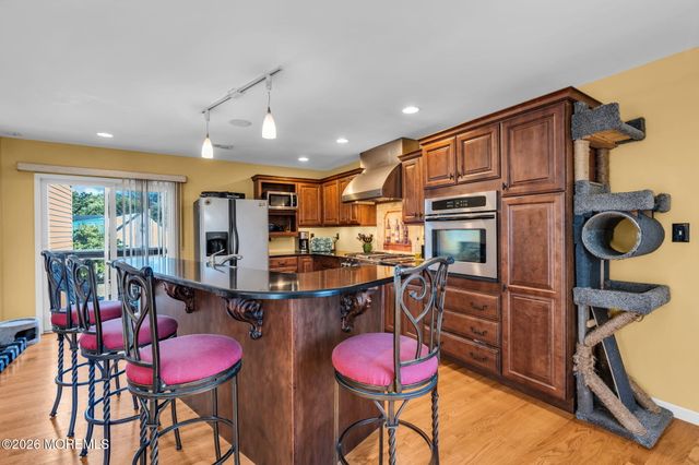 101 River Court, Belmar, NJ 07719